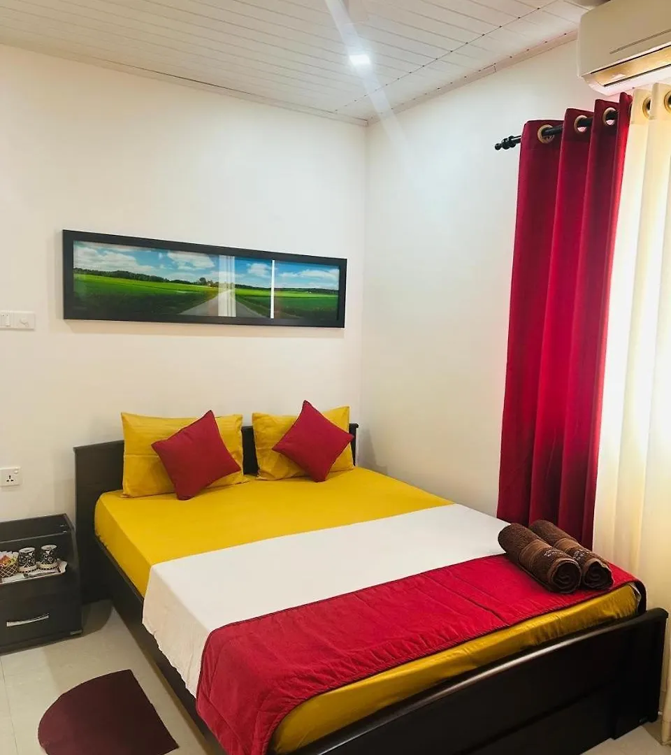 Funwhales Rest House Negombo Sri Lanka
